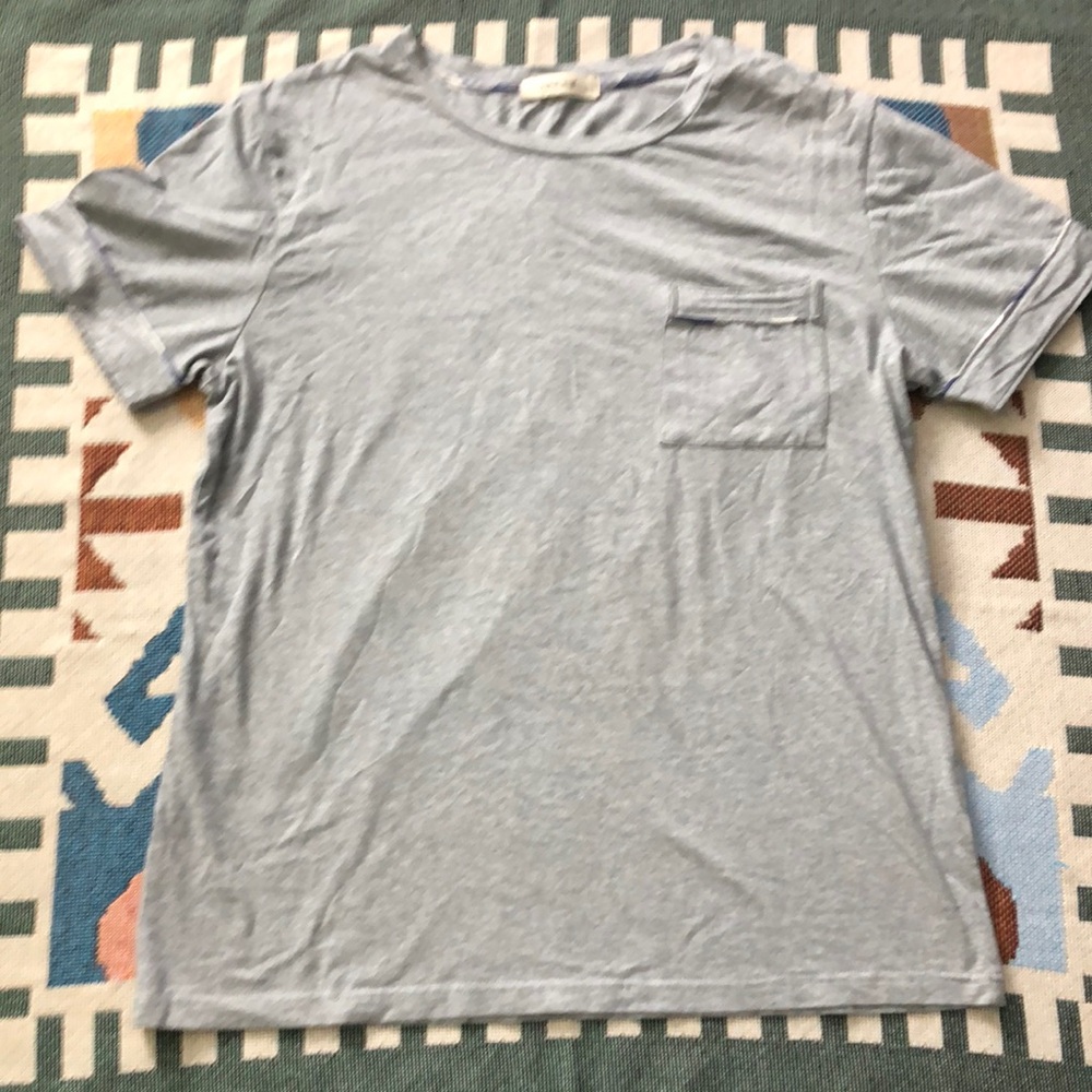 Gray Short Sleeve Crew Neck Tee